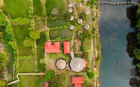 Bolaven Garden Bungalow And Tent - Tad Lo